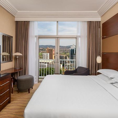 Sheraton Kampala Hotel Kültér fotó
